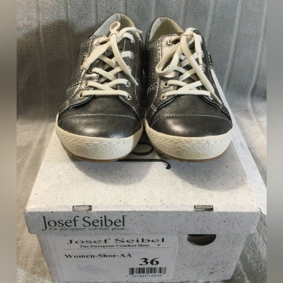 Josef Seibel Silver Leather Sneakers EU 36 US 5 to 5.5 - Picture 4 of 12